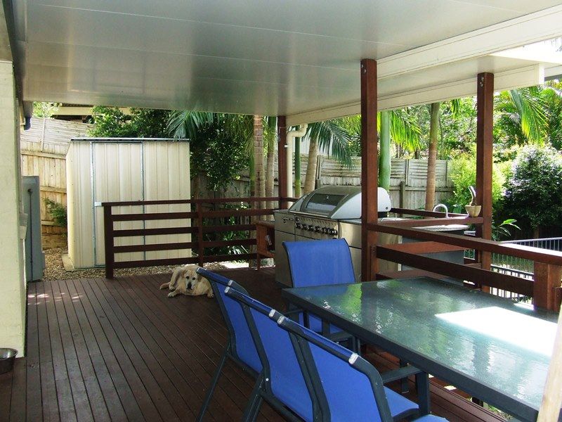 5 Cunningham Avenue, LANDSBOROUGH, QLD 4550