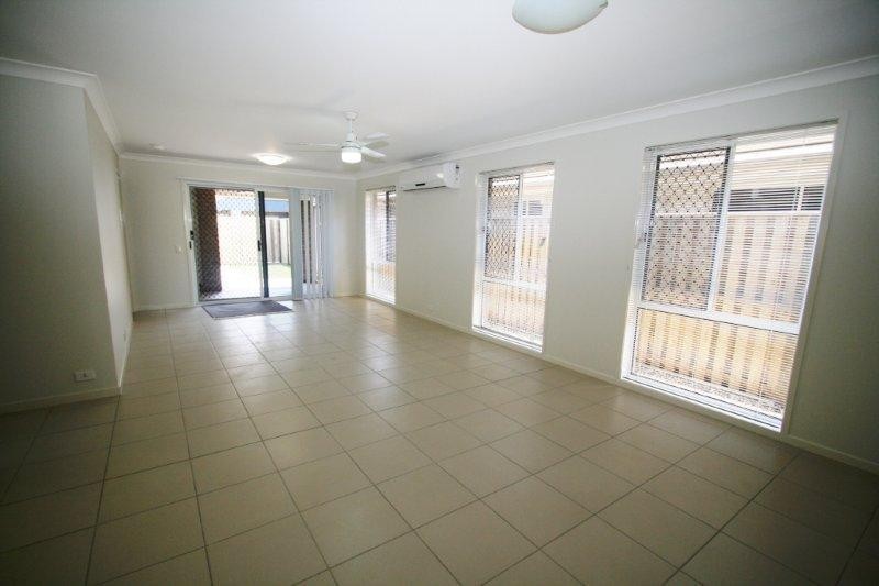 28 Diamantina Crescent, FITZGIBBON, QLD 4018