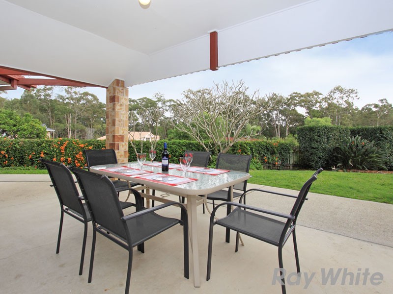 4 Gemini Place, BRIDGEMAN DOWNS, QLD 4035