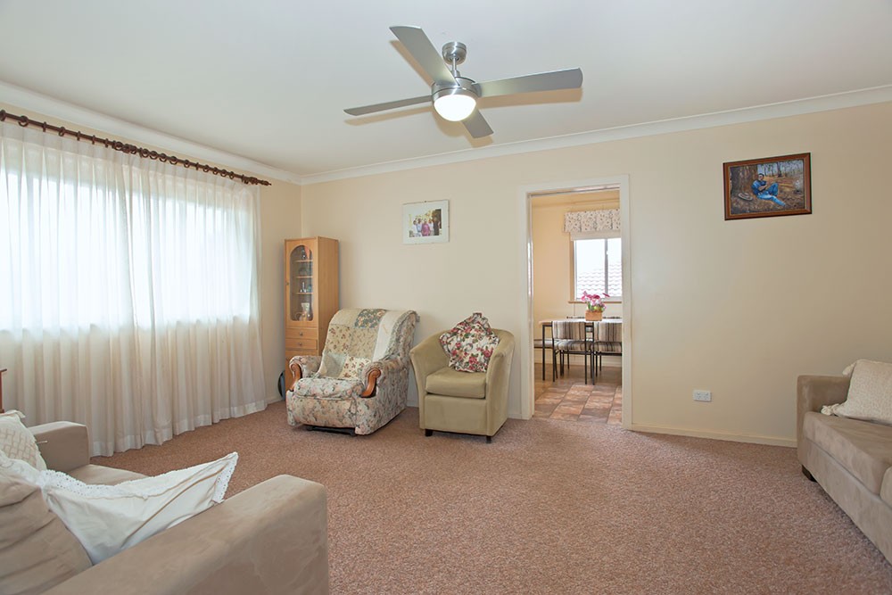 1 Marcia Street, RANGEVILLE, QLD 4350