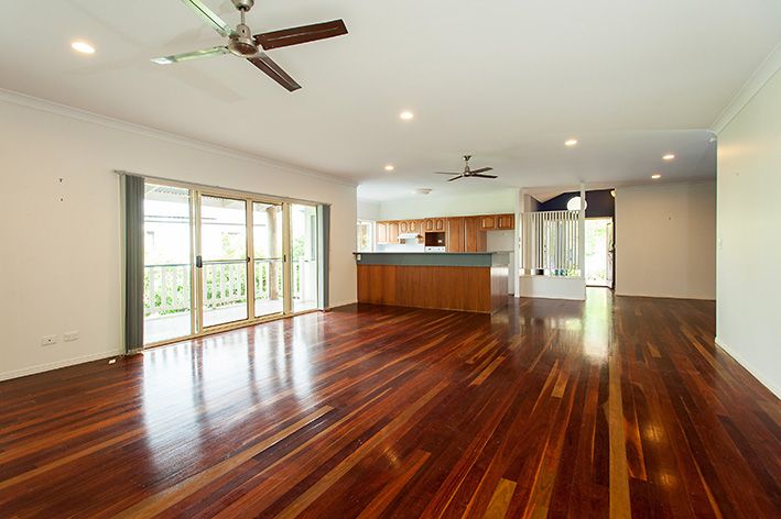 25 Barnes Drive, BUDERIM, QLD 4556