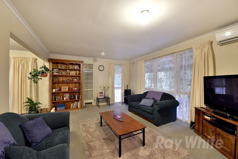 12 Dudley Avenue, WANTIRNA, VIC 3152
