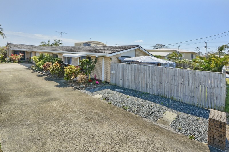 Unit 3 'Edith Court' 6 Burwah Terrace, CALOUNDRA, QLD 4551