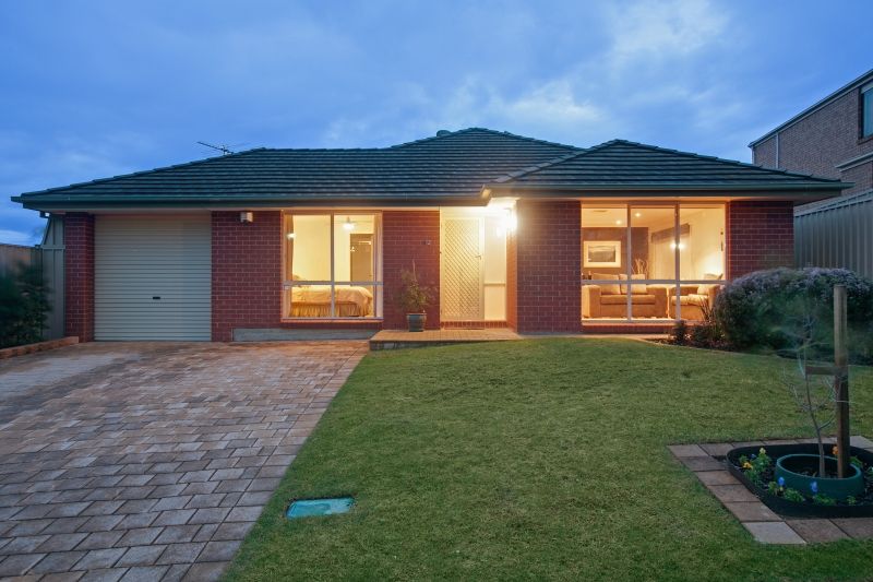 12 John Ramsay Circuit, HOPE VALLEY SA 5090