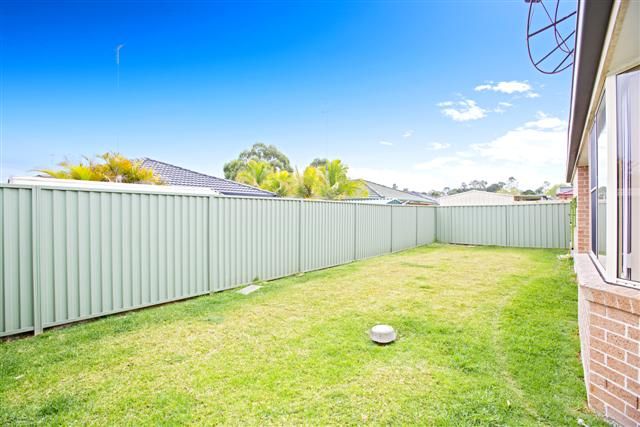 62 Aberdeen Circuit, GLENMORE PARK, NSW 2745
