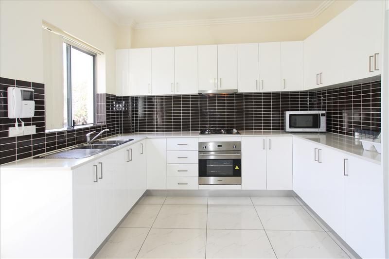 6/5-7 The Trongate, GRANVILLE, NSW 2142