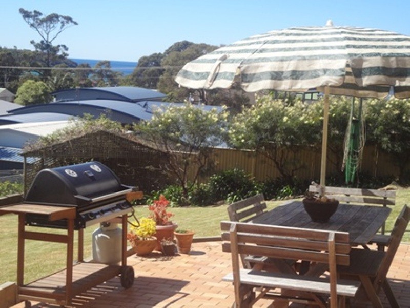 48 Bombora Crescent, MOLLYMOOK, NSW 2539