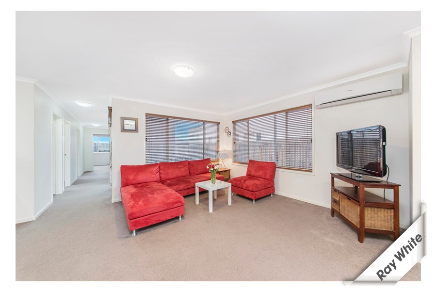 53 Bryan Hudson Street, MACGREGOR, ACT 2615