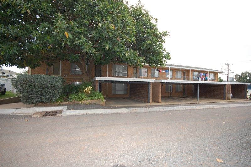 14 Wayeela Street, GRIFFITH NSW 2680