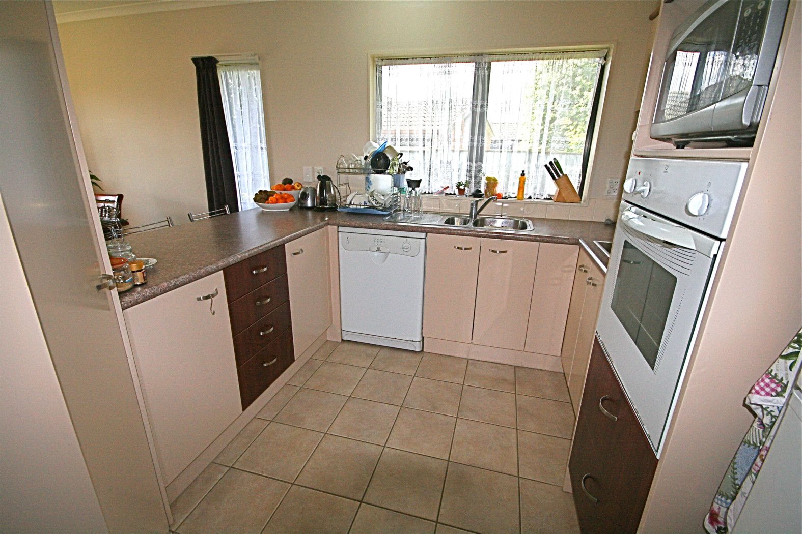 33A Belcoo Crescent, Dannemora, Manukau City