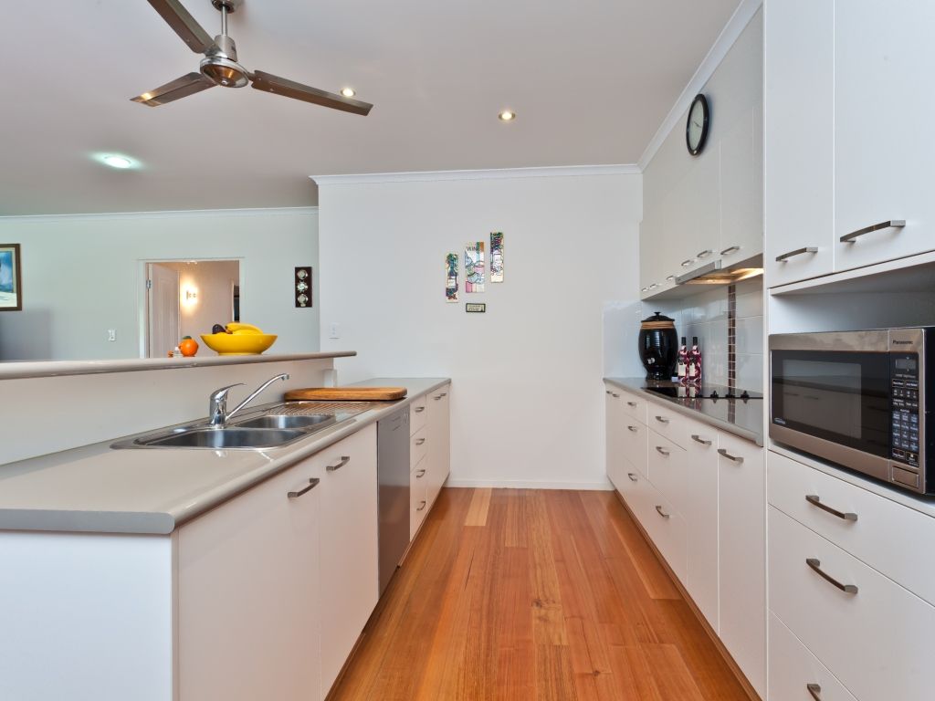 42 Singleton Place, CARSELDINE, QLD 4034
