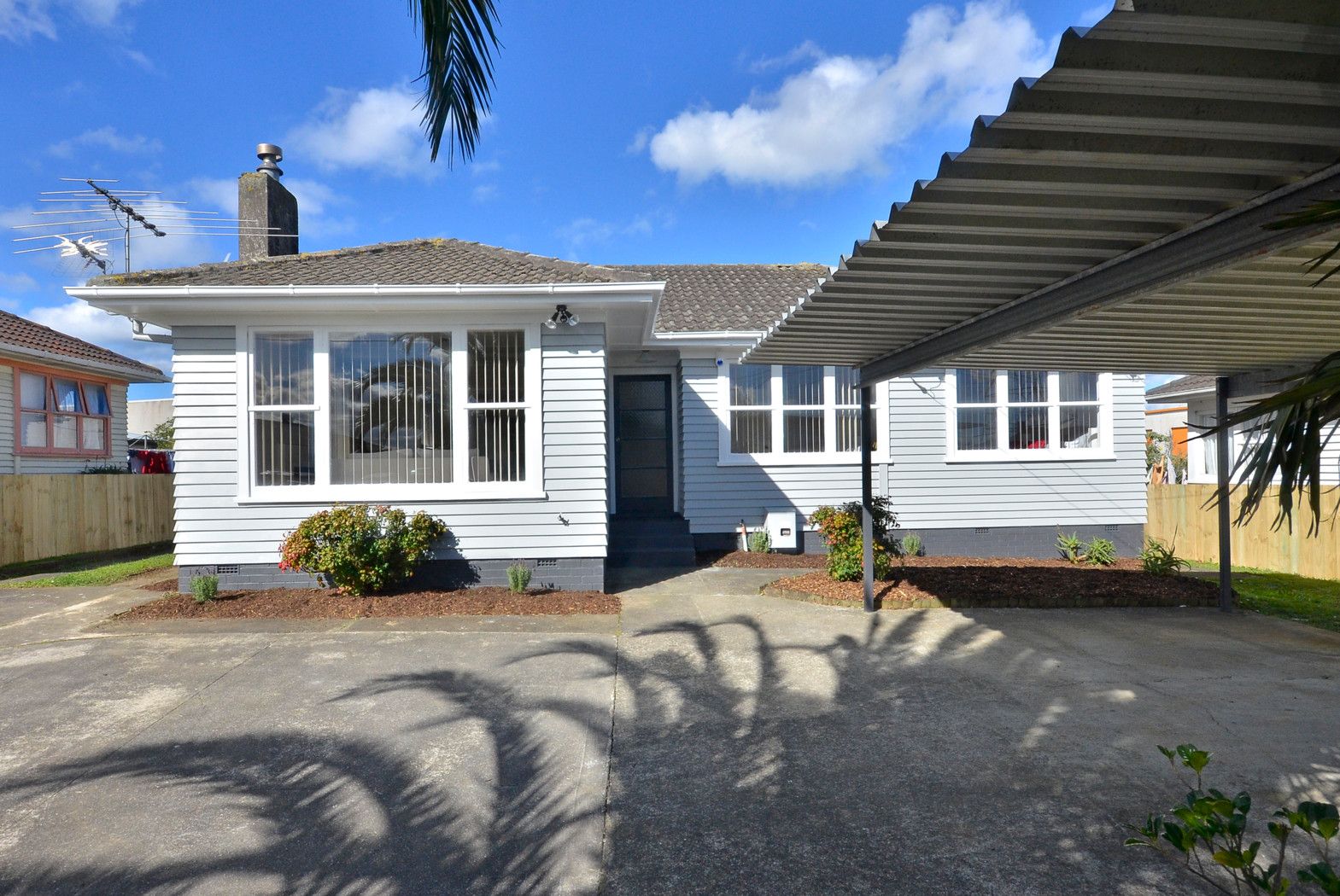 39 Featherston Crescent, Otara, Manukau City
