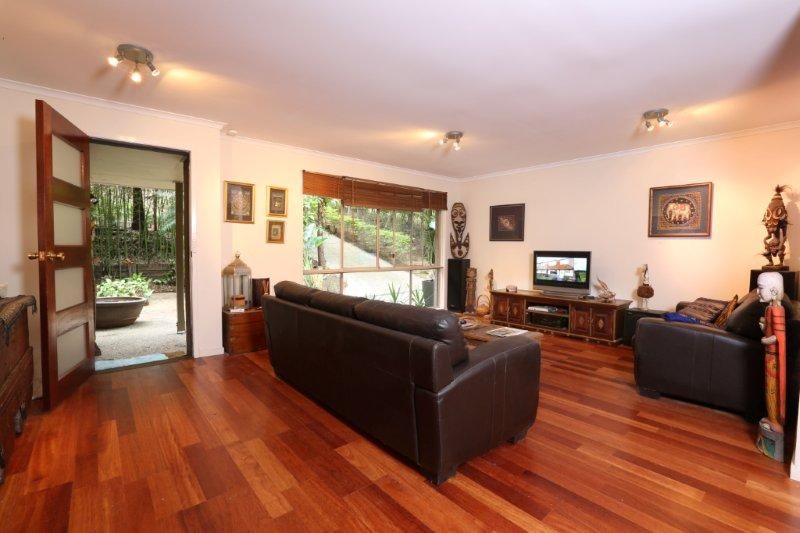 41 Ludlow Street, CHAPEL HILL QLD 4069