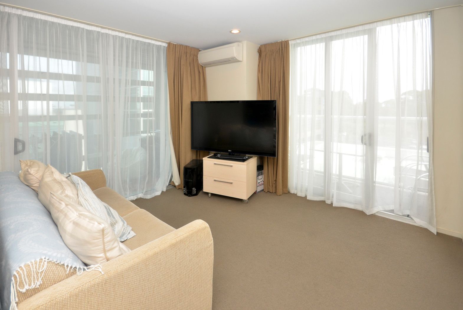 Manukau, Manukau City