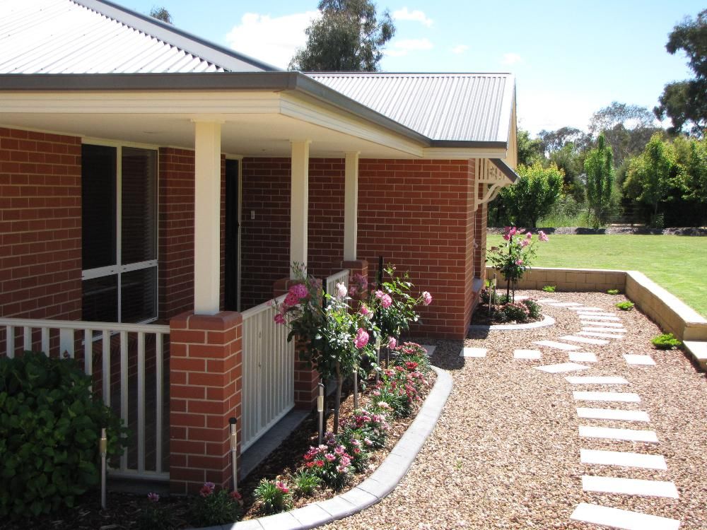 11 Davenport Road, THURGOONA, NSW 2640
