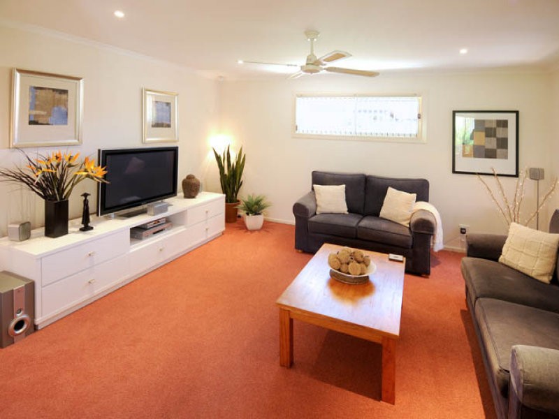 17 Bayview Drive, YAMBA, NSW 2464