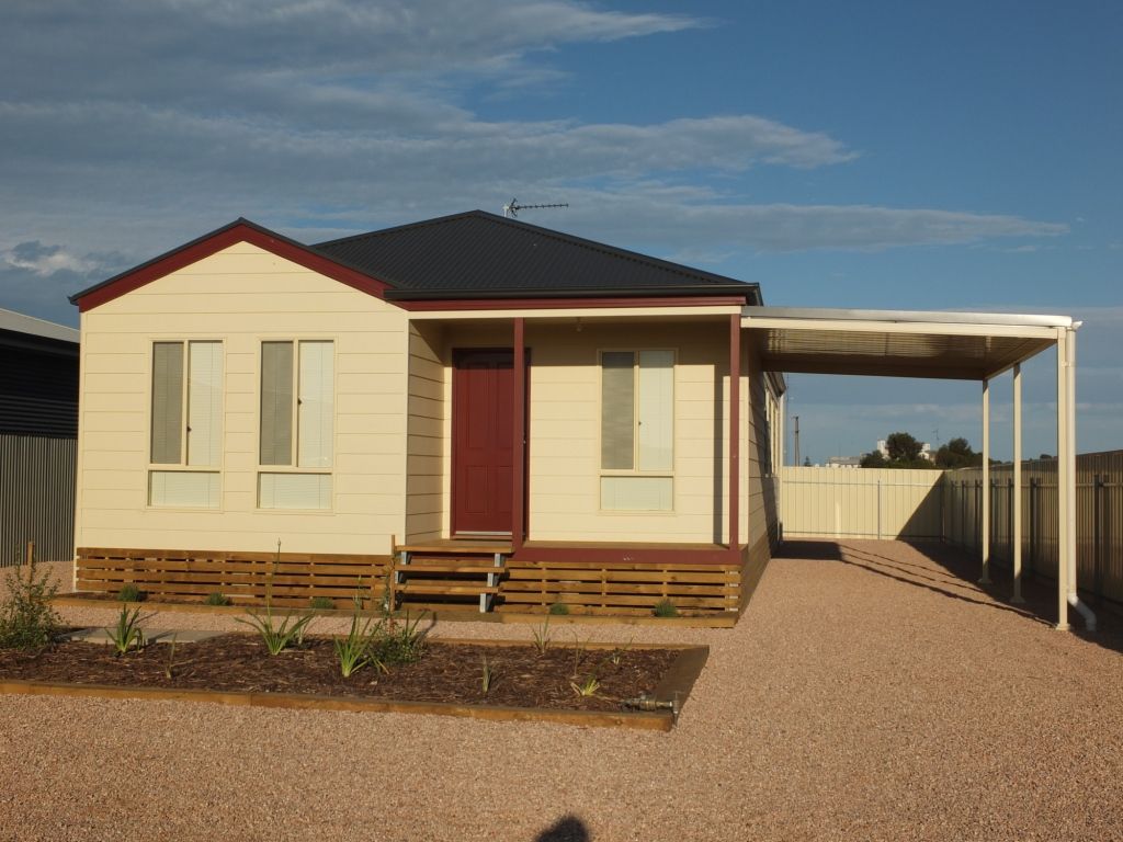 9 Cameron Court, WALLAROO, SA 5556