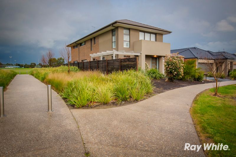 31 Edgeware Close, PAKENHAM, VIC 3810