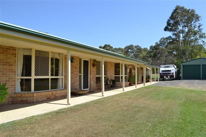 104 Seaview Drive, BOORAL, QLD 4655