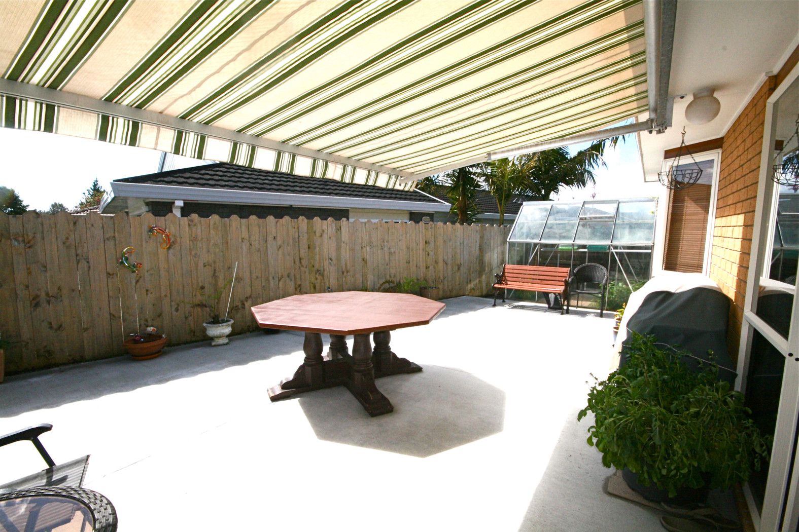 1/1 Daria Place, Northpark, Manukau City
