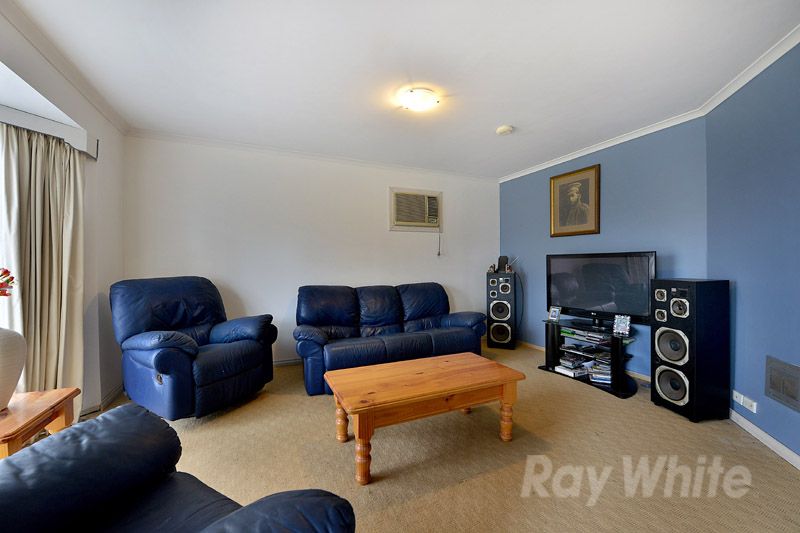 6 Glenlea Close, ROWVILLE, VIC 3178