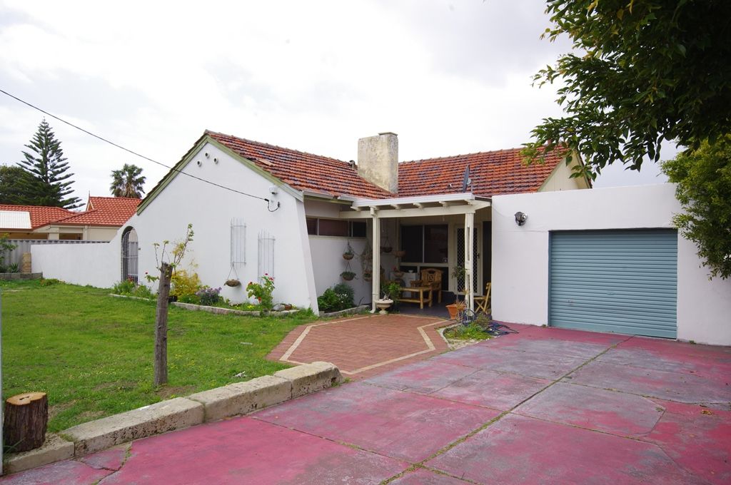 12 Quadea Road, NOLLAMARA, WA 6061