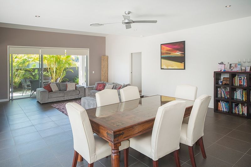 8 Ruthenium Court, HOPE ISLAND, QLD 4212