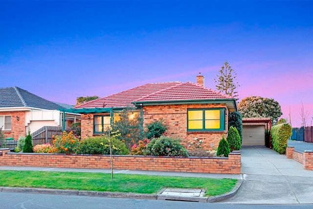 2 Alamo Road, RESERVOIR, VIC 3073