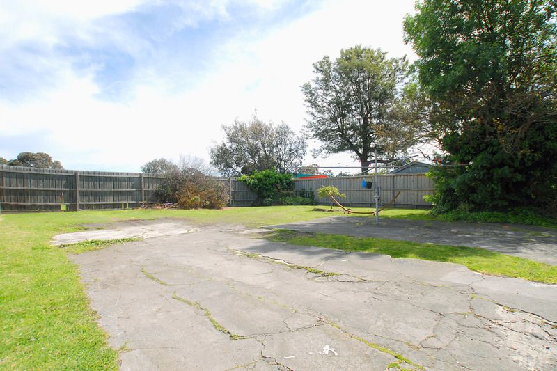 18 Shepreth Avenue, NOBLE PARK, VIC 3174