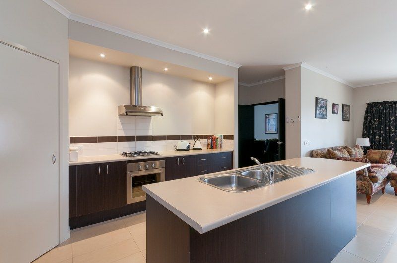 10 Glengarry Place, CRAIGIEBURN, VIC 3064
