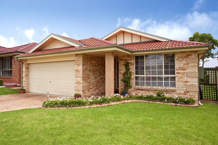 18 Bangalow Place, STANHOPE GARDENS NSW 2768
