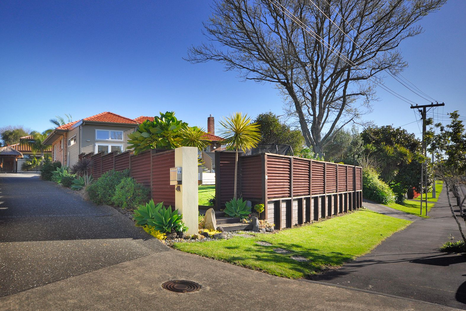 17 Robley Crescent, GLENDOWIE, Auckland City