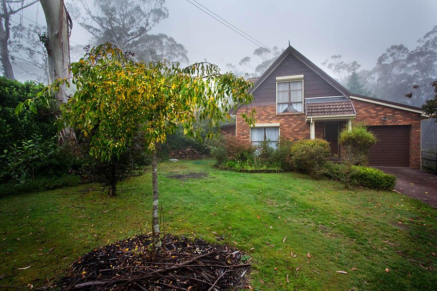 23 Blue Gum Avenue, MEDLOW BATH, NSW 2780