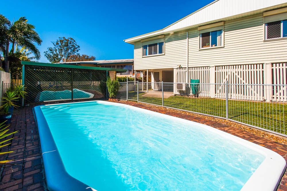 1 Driver Street, HOLLAND PARK WEST, QLD 4121