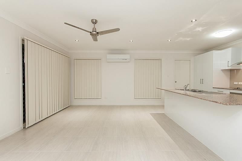 18 Claudia Circuit, KALLANGUR, QLD 4503