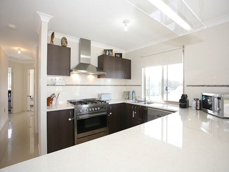 53 Bellbird Drive, BELLBIRD PARK, QLD 4300