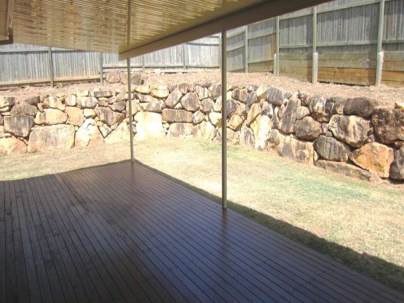 48 Holliday Drive, EDENS LANDING, QLD 4207