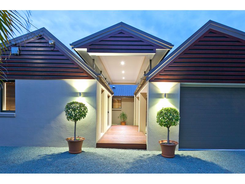 5 Lillian Court, ROCHEDALE SOUTH, QLD 4123