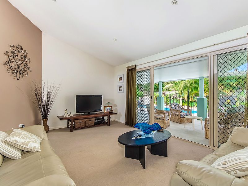 5 Friarbird Place, TWIN WATERS, QLD 4564