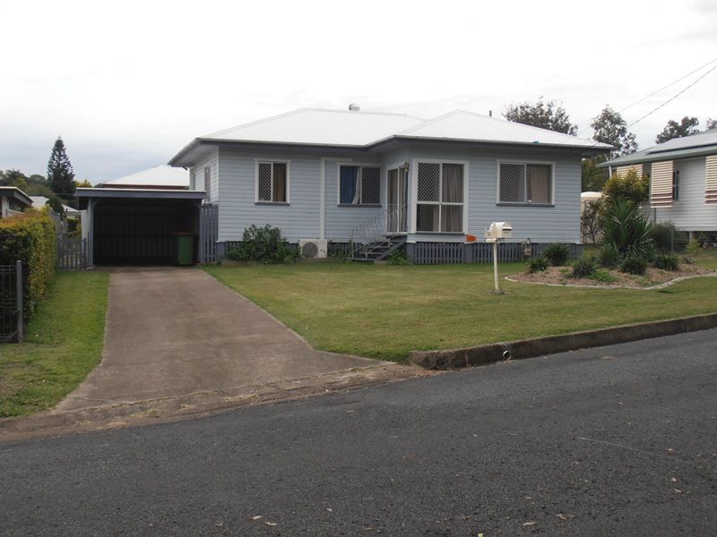 6 Huish Street, EASTERN HEIGHTS, QLD 4305