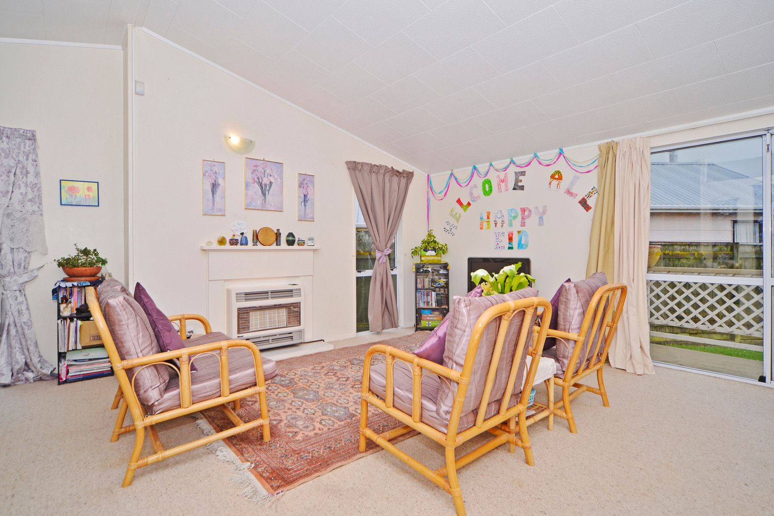 28 Tiller Close, KELVIN GROVE, Palmerston North City