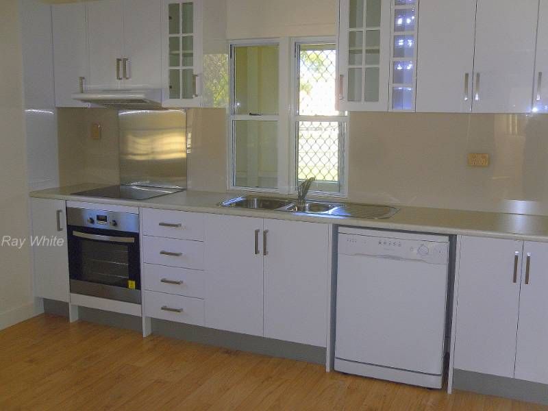 27 Greenup Street, REDCLIFFE, QLD 4020