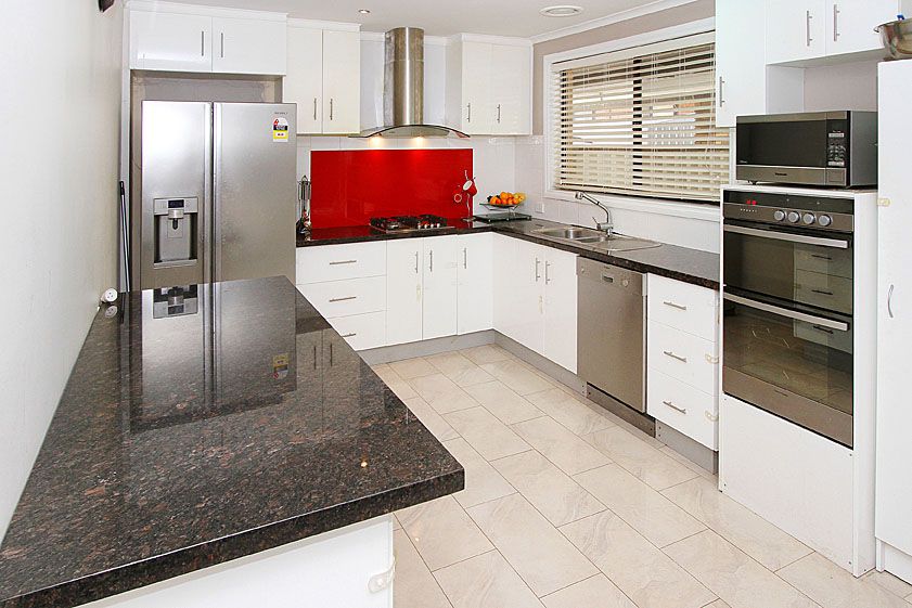 2 Sawrey Place, MILL PARK, VIC 3082