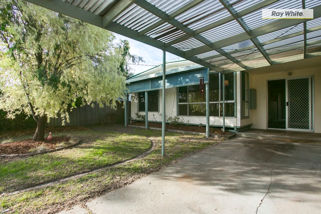 169 Ninth Avenue, ROSEBUD VIC 3939