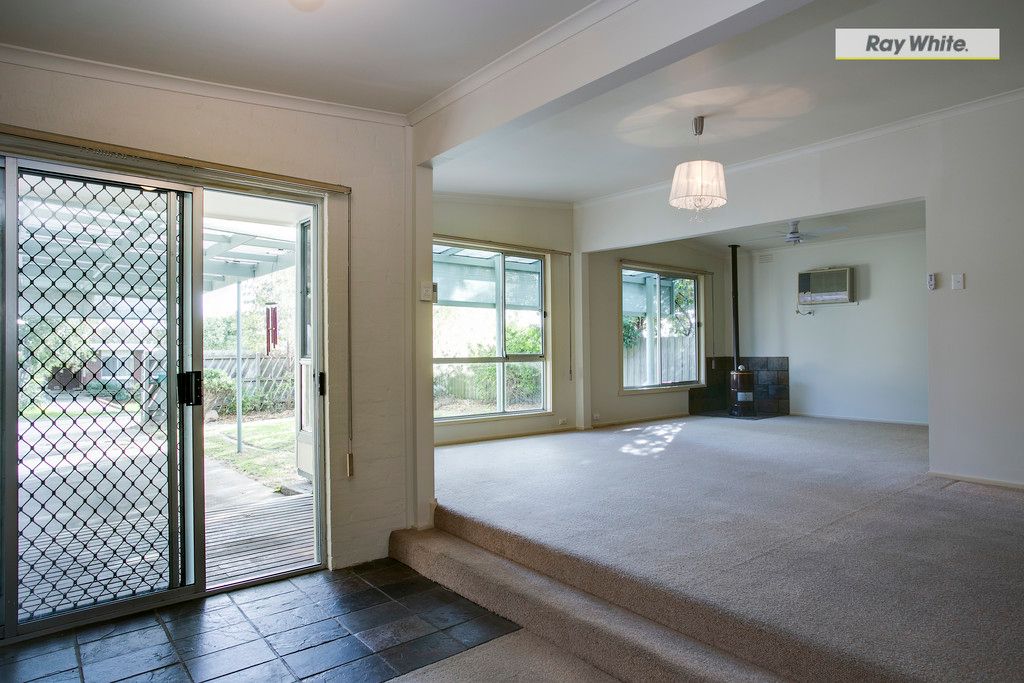 169 Ninth Avenue, ROSEBUD, VIC 3939