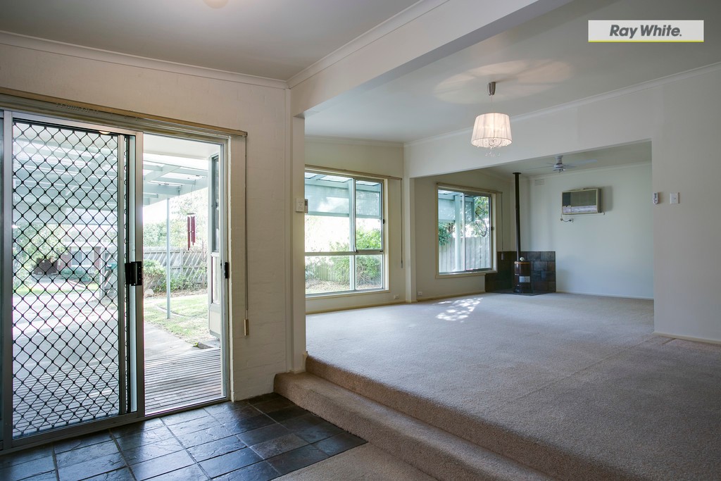 169 Ninth Avenue, ROSEBUD, VIC 3939