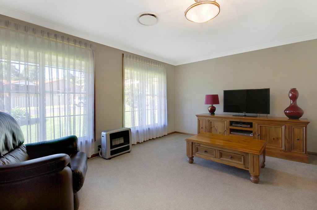 8 Cormack Avenue, DAPTO, NSW 2530