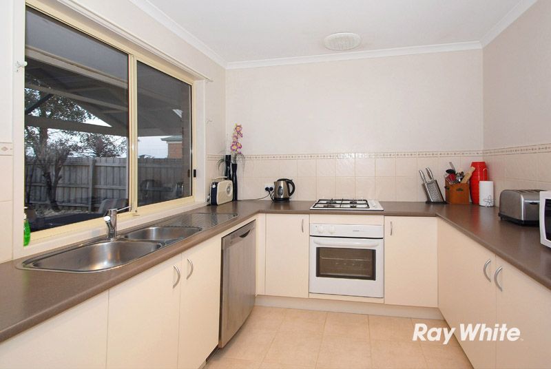 46 Bellbrae Crescent, CRANBOURNE WEST, VIC 3977