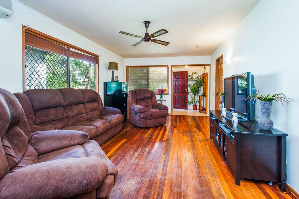 5 Ingal Street, WISHART, QLD 4122