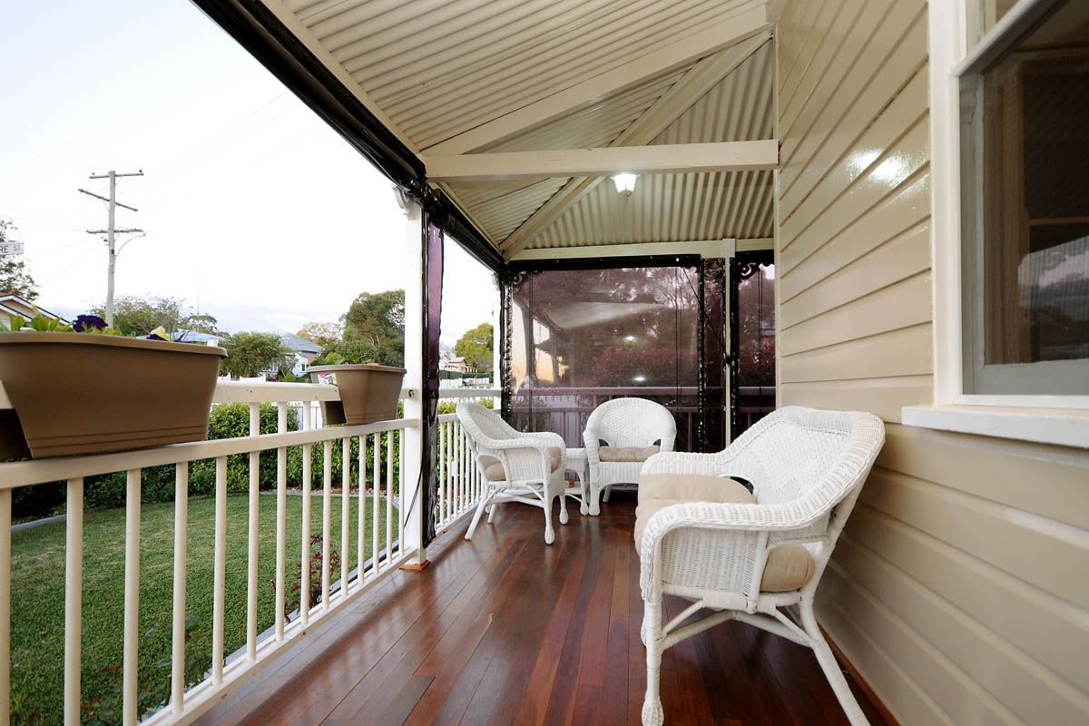 30 Dunmore Street, EAST TOOWOOMBA, QLD 4350